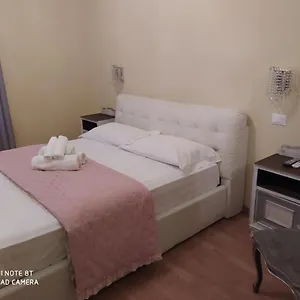 https://angys-rooms.hotelitalianriviera.com