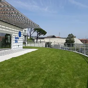Luna Blu , La Spezia Italien