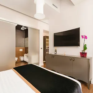 https://rhea-silvia-luxury-spagna.it-romehotels.com